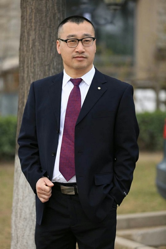 东北憨厚大叔